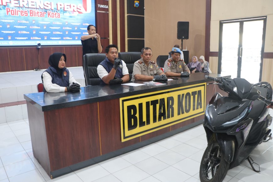 Polres Blitar Kota Amankan Tiga Tersangka Perampasan Modus Jebak Korban Lewat Aplikasi Kencan
